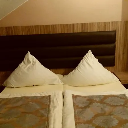 Abant Frankfurt 3* Обертсхаузен