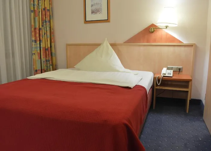 Szálloda Abant Frankfurt 3*